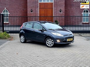 Ford Fiesta 1.25 Ghia / Airco / Nieuwe Apk / Pdc / Nap /