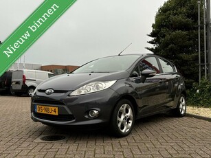 Ford Fiesta 1.25 Titanium, Airco, LMV, Nieuwe apk!