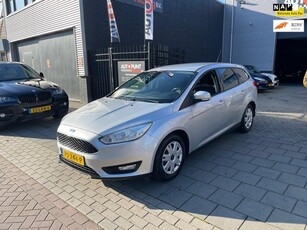 Ford Focus Wagon 1.6 TI-VCT 2e Eigenaar! Trekhaak Airco NAP