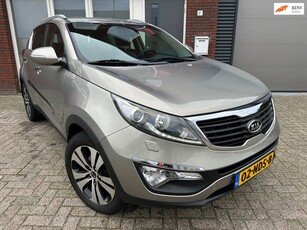 Kia Sportage 2.0 X-clusive First Edition / Leder / Navi /