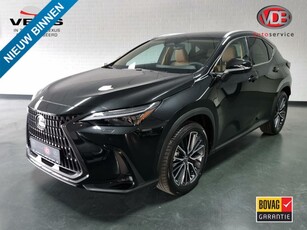 Lexus NX 450h+ AWD Plug-In President Line / Mark Levinson /