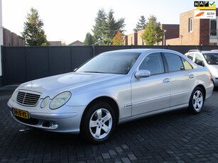 Mercedes-Benz E-klasse 240 Elegance AUT Navi ECC Youngtimer !