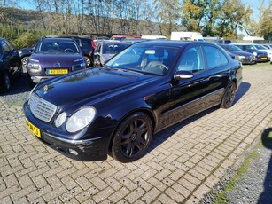 Mercedes-Benz E-Klasse 320 Elegance (bj 2002, automaat)