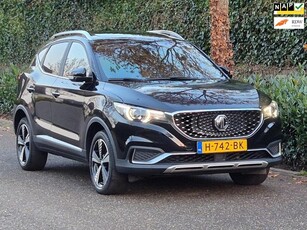 MG ZS EV Luxury 45 kWh Pano CarPlay ACC CAM NL NAP €13650