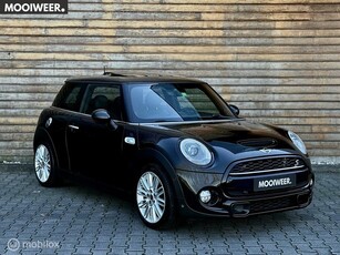 Mini 2.0 Cooper S Chili Pano Leder Harman Kardon HUD