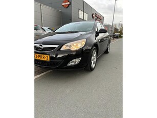 Opel Astra 1.4 Edition / Climate / Elek ramen