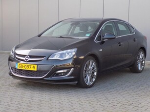 Opel Astra 1.4 Turbo Sport +