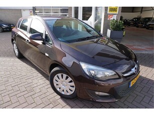 Opel Astra 1.4I Turbo Edition (bj 2012)