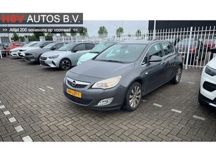 Opel Astra 1.6 Cosmo airco navigatie LM 4-deurs