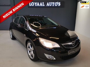 Opel Astra 1.6 Cosmo AIRCOSTOEL.VERWPDCLEDERNAPAPK.