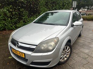 Opel Astra MET CRUISE CONT, AIRCO & JAAR APK!