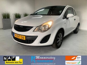 Opel CORSA 1,0i Selection Apk 06-2025