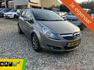 Opel Corsa 1.4-16V '111' Edition,5drs,Airco,trekhaak!