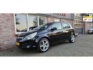 Opel Corsa 1.4-16V Business Sport Trekhaak! Airco! 5-Deurs! Leuke Auto!