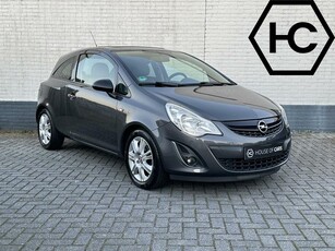 Opel Corsa 1.4 16V Color Edition Airco Cruise Schuifdak NAP