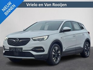 Opel Grandland X 1.6 Turbo Hybrid Elegance