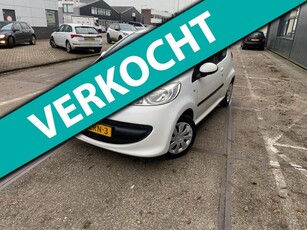 Peugeot 107 1.0-12V XR/3drs/apk/EL-ramen/ zeer nette auto!