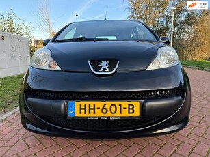 Peugeot 107 1.0-12V XR 5 DEURS NIEUWE APK