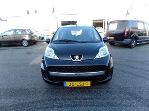 Peugeot 107 1.0-12V XS airco