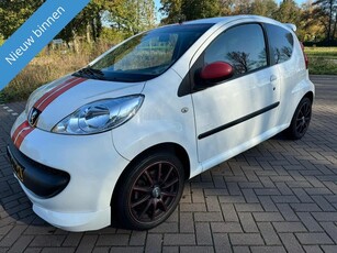 Peugeot 107 1.0 Racing Airco / Elek pakket / Lm velgen