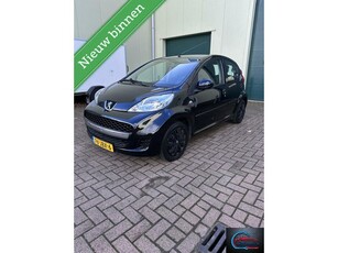 Peugeot 107 (2009) - Goed onderhouden en rijklaar!