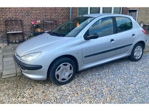 Peugeot 206 1.4 B 5- Deurs