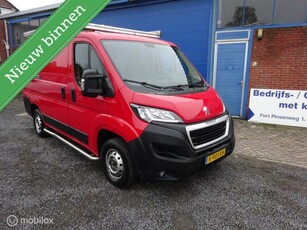 Peugeot Boxer Bestel 333 2.0 BlueHDI L1H2 Premium DC