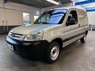 Peugeot Partner 170C 2.0 HDI Avantage Marge geen btw