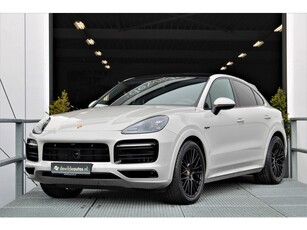 Porsche Cayenne Coupé 3.0 E-Hybrid SportDesign Krijt