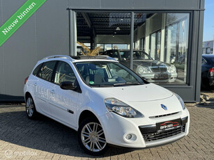 Renault Clio Estate 1.2-16V 20th Anniversary / panoramadak /