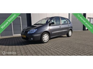 Renault Scenic 1.6-16V Expression Sport