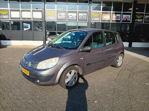 Renault Scénic 1.6-16V Privilège Comfort