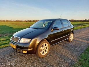 Skoda Fabia 1.4-16V, airco, cruise, trekhaak meeneemprijs