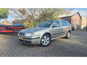 Skoda Octavia Combi 1.6 Démarrage clima-bj 2005-75kw