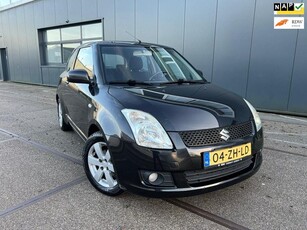 Suzuki Swift 1.3 Exclusive - 1 JAAR APK - KEYLESS - AIRCO -