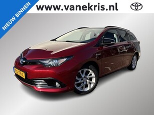 Toyota Auris Touring Sports 1.8 Hybrid Black Edition Go