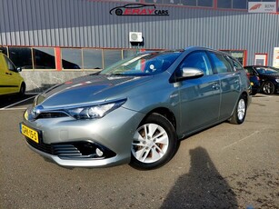 Toyota Auris Touring Sports 1.8 Hybrid Now