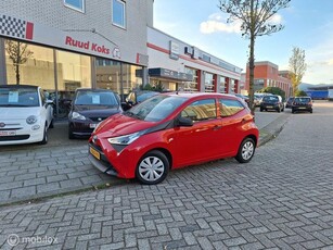 TOYOTA AYGO 1.0 VVT-i X-FUN / Airco / Cruise control /