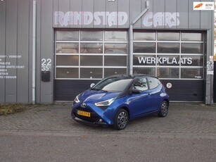 Toyota AYGO 1.0 VVT-i x-play Automaat Camera Airco Elek