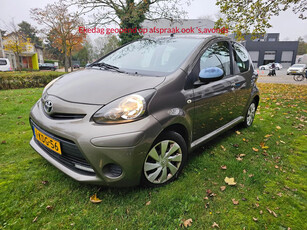 Toyota Aygo 1.0 VVT-i Xpress Met airco en nap!! inruilmogelijk