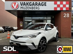 Toyota C-HR 1.8 Hybrid Executive // LED KOPLAMPEN // NAVI