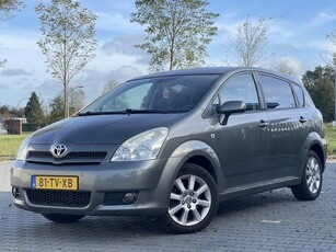 Toyota Verso 1.8 VVT-i Dynamic7p. (bj 2007, automaat)