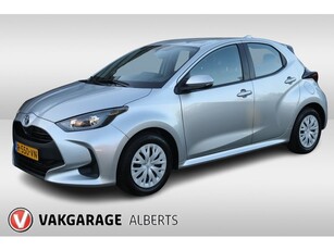 Toyota Yaris 1.5 Hybrid Active / Navi / Climate /