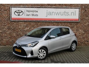 Toyota Yaris 1.5 Hybrid Aspiration Plus + Navi (bj 2016)