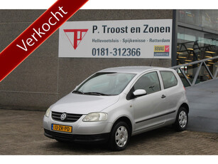 Volkswagen Fox 1.2 Trendline Airco/Elektrische Ramen/Centrale Deurvergrendeling/Muziek Systeem.