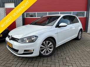 Volkswagen Golf 1.0 TSI Business Edition Connected TREKHAAK