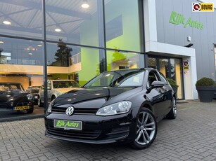 Volkswagen Golf 1.2 TSI R-Line * PDC 2X * 18 Inch * 100%