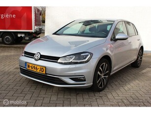 Volkswagen Golf 1.6 TDI Highline Business R