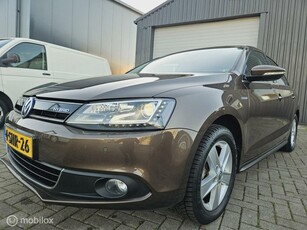 Volkswagen Jetta 1.4 TSI Hybrid Highline LED XENON APK