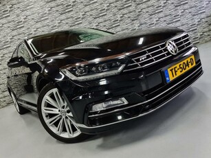 Volkswagen Passat Variant 2.0 TDI Highline Business R Line!